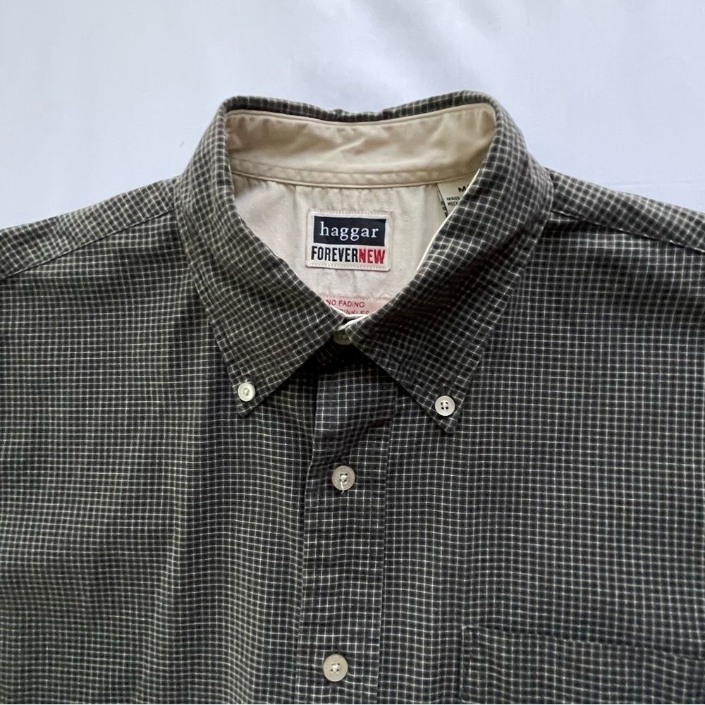 Haggar ForeverNew Wrinkle Free Men’s Button Down Long Sleeve Shirt Size Medium
